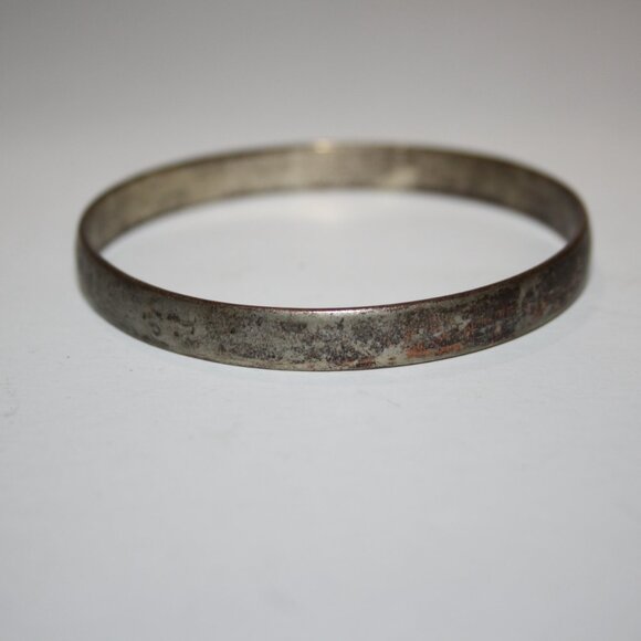 Beautiful silver bangle bracelet 7" - Picture 3 of 3